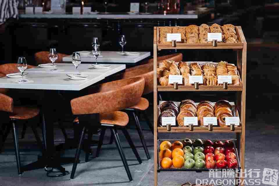 Aspire Lounge - 3