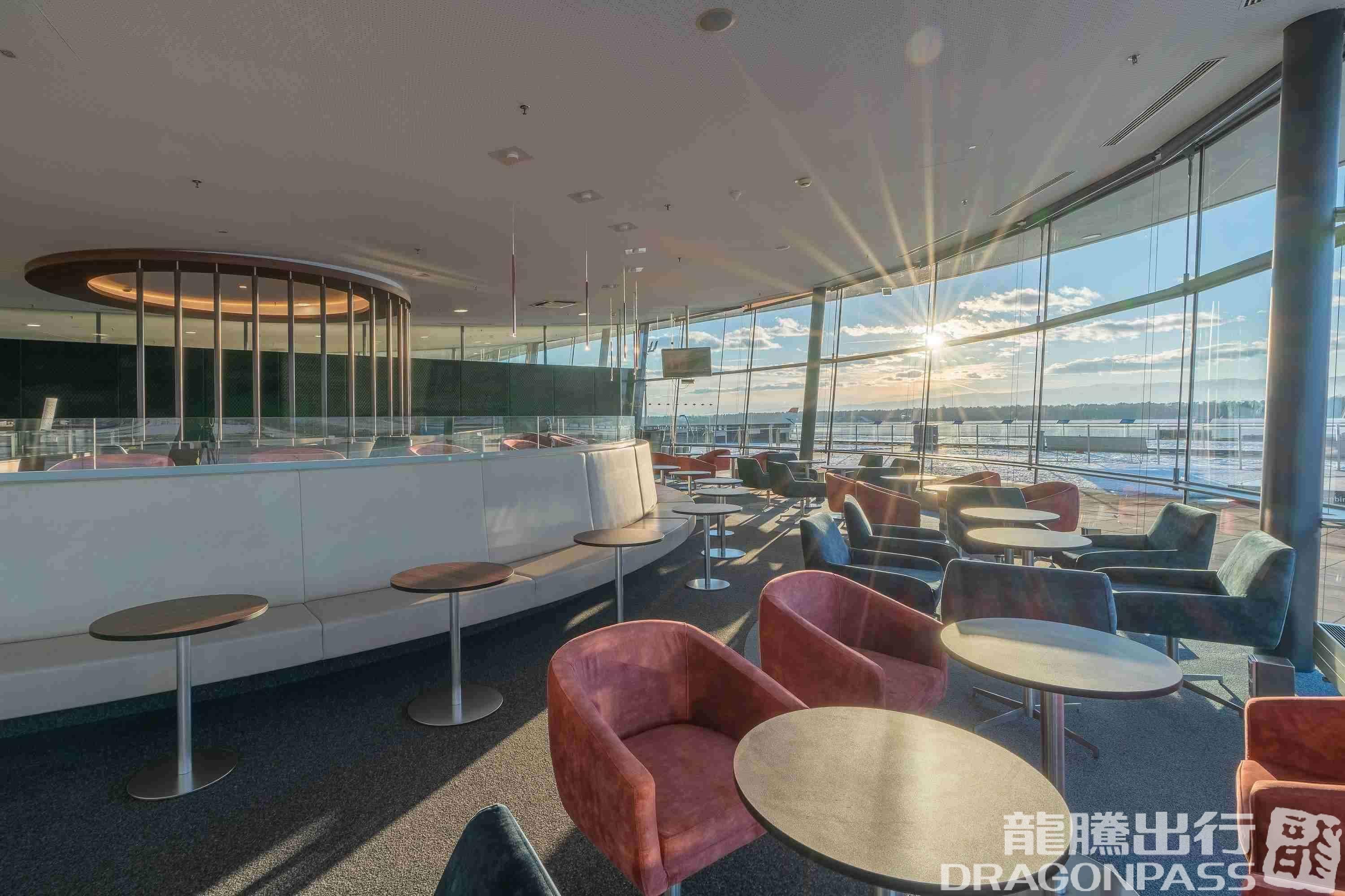 VIP Lounge - 1