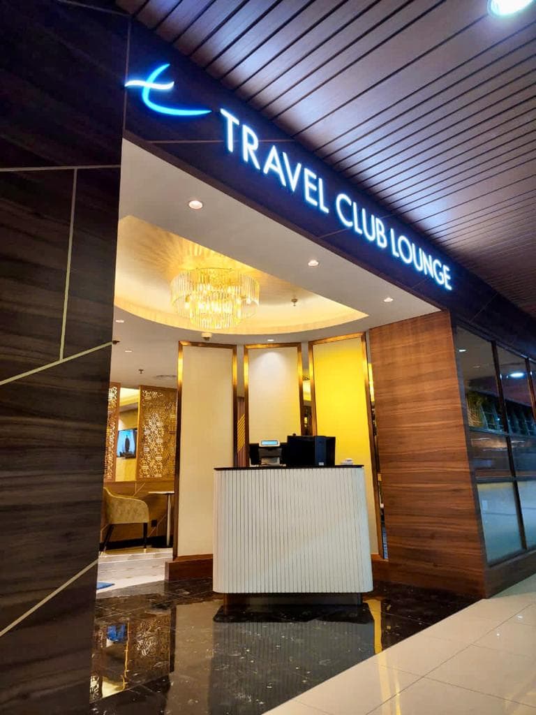 Travel Club Lounge - 1