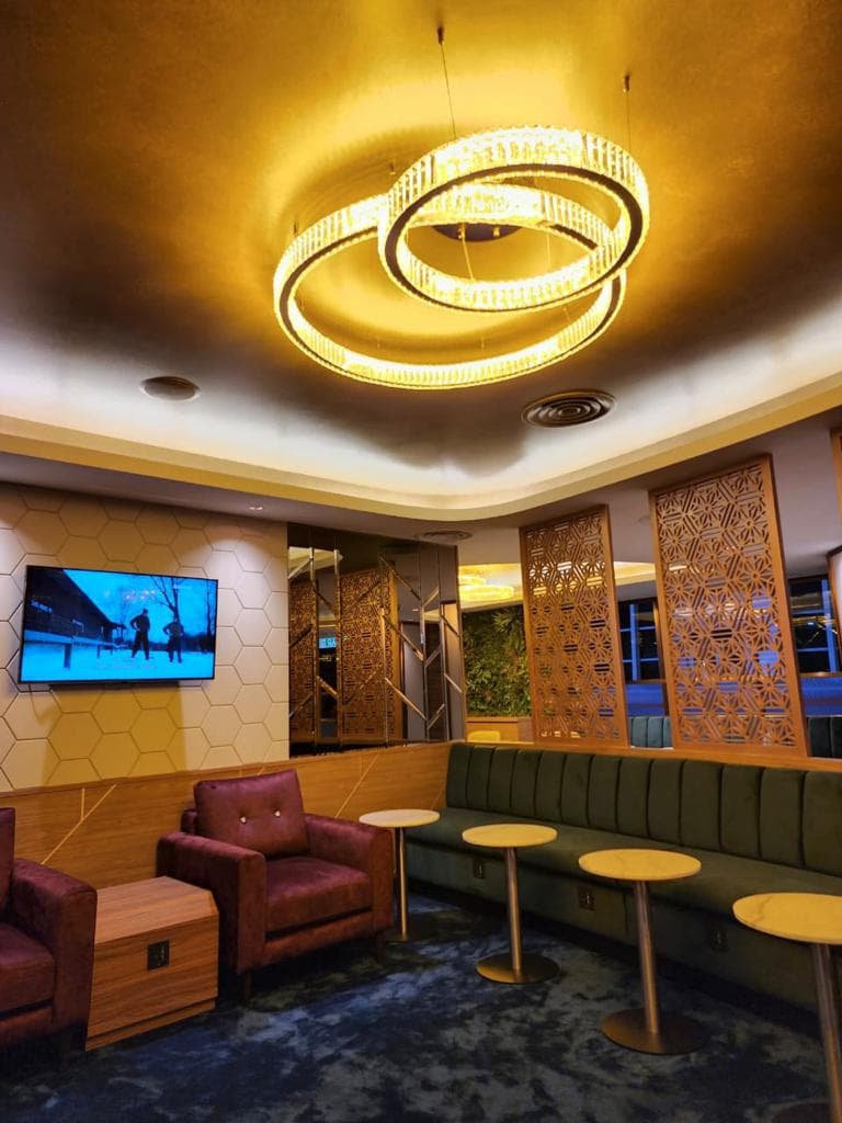 Travel Club Lounge - 2