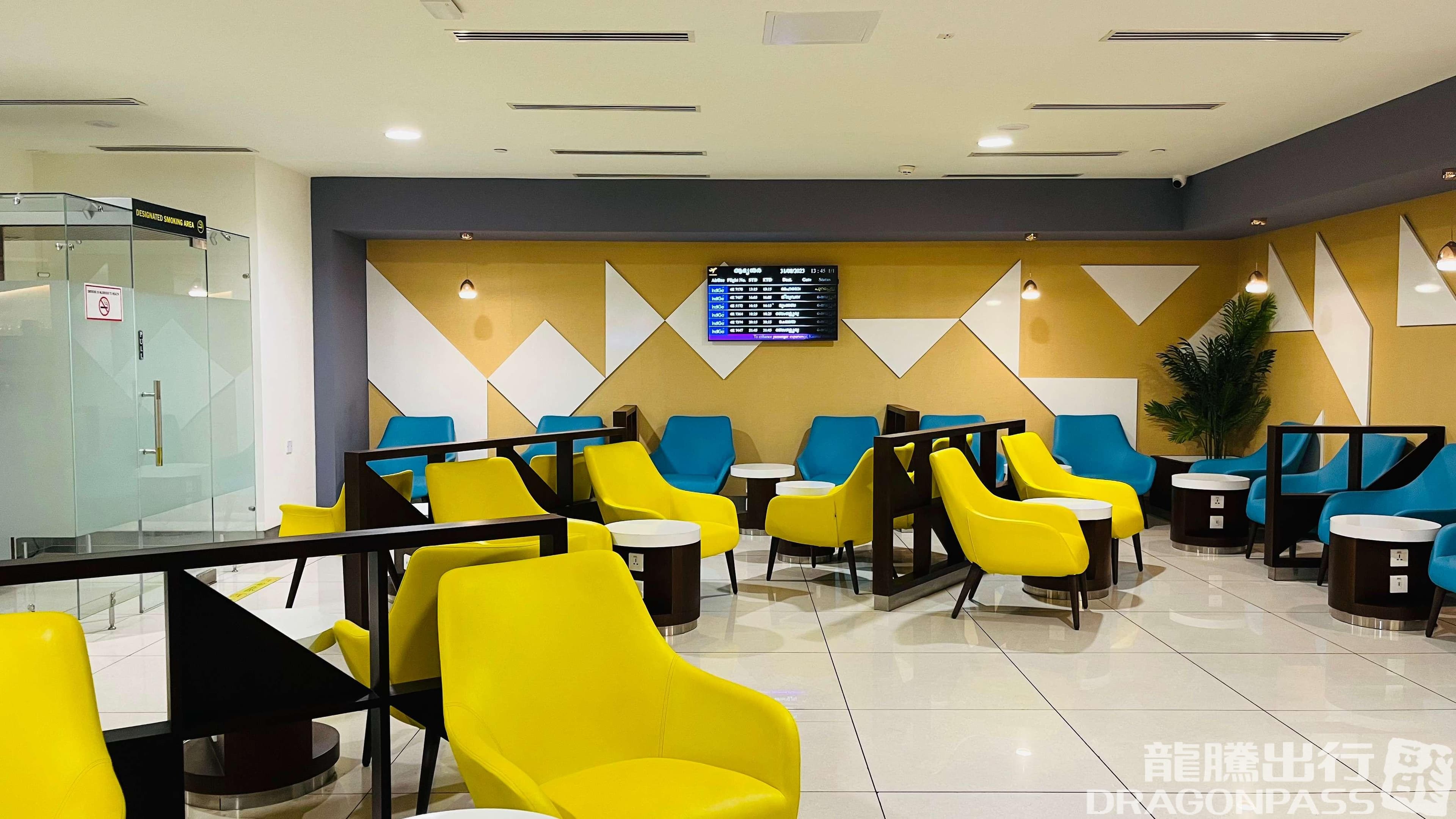 Pearl Lounge - 2