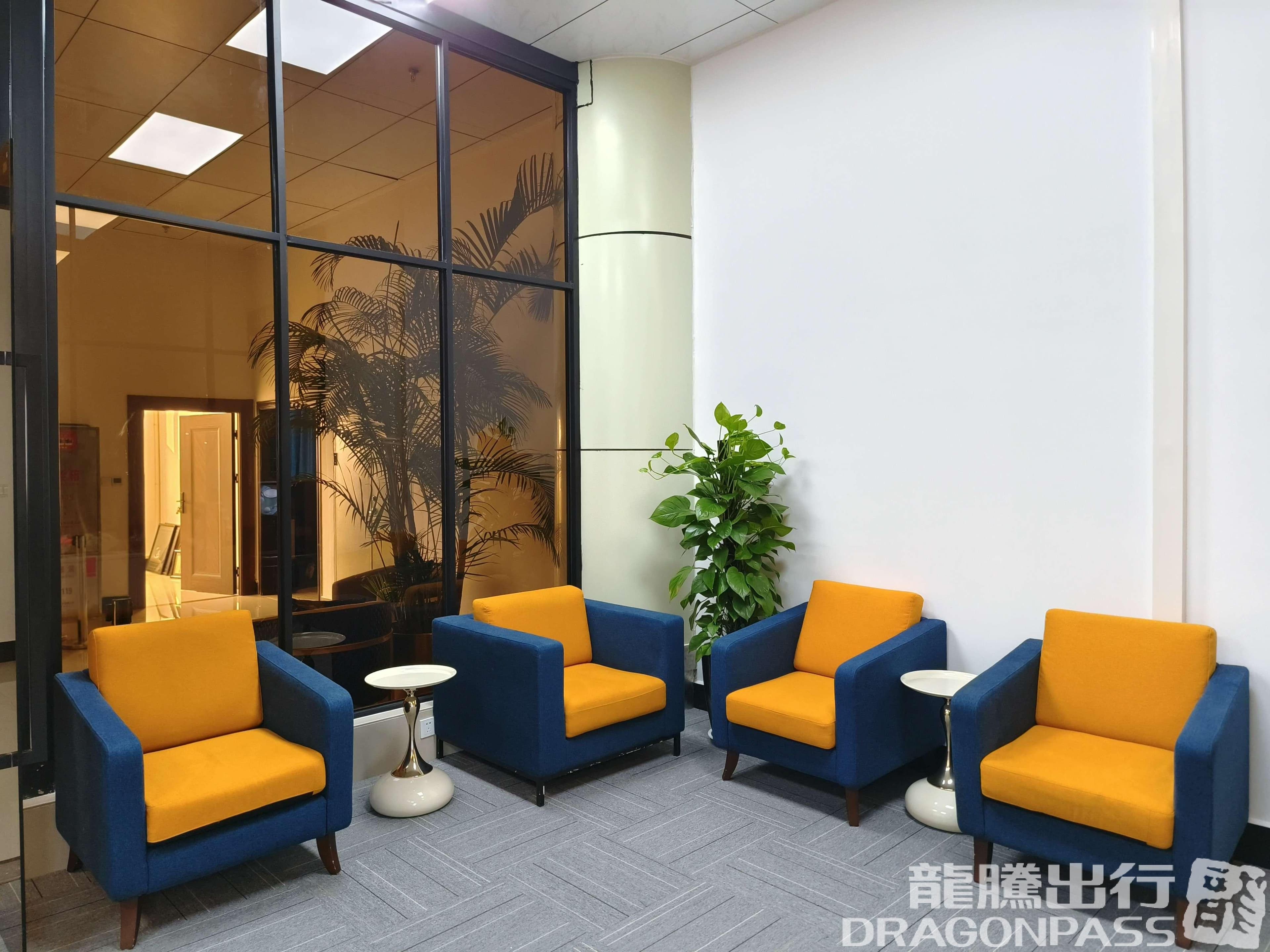 VIP Lounge - 4
