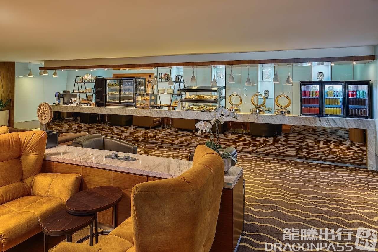 Sky Suite Airport Lounge KLIA T2 - 1