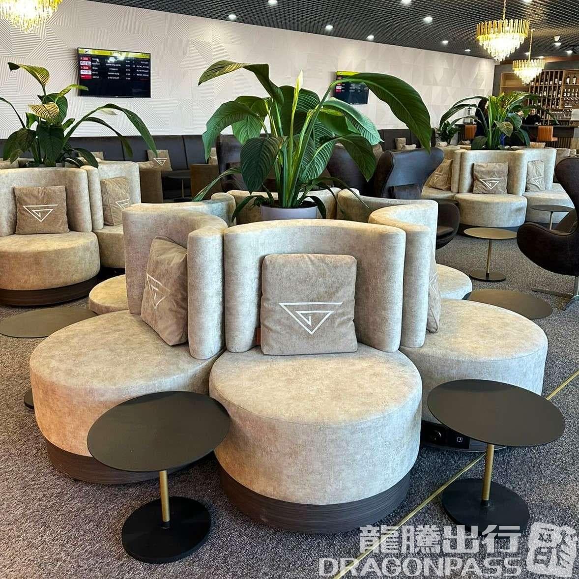 Business Lounge - 3