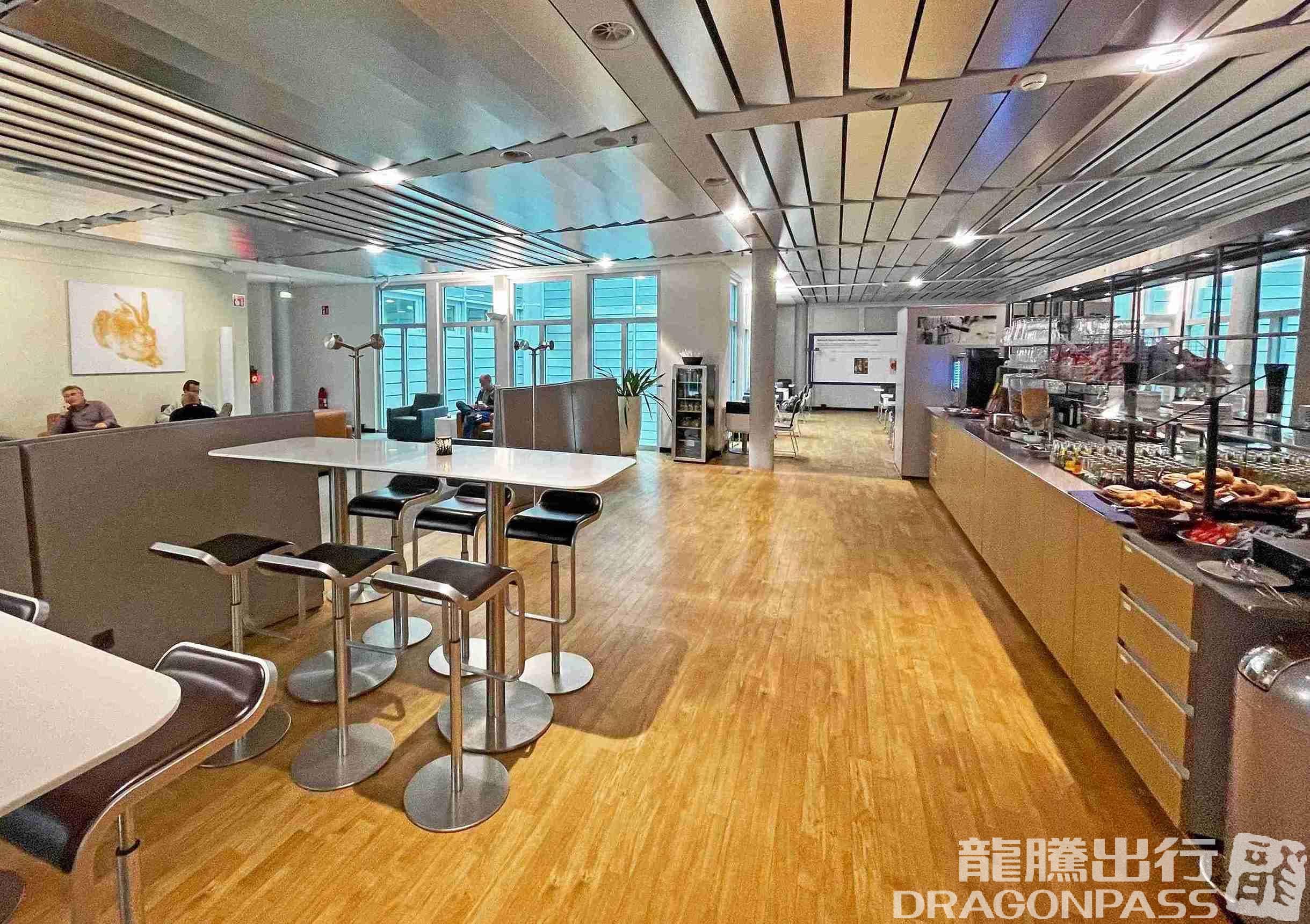 Durer Lounge - 3