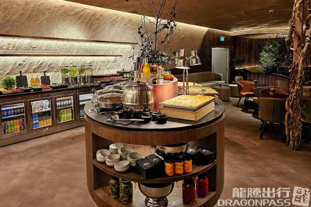 Scanderbeg VIP Lounge - 4
