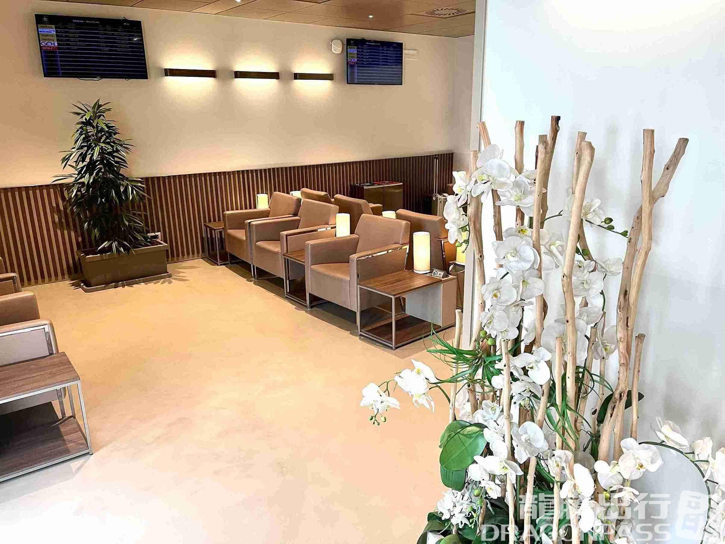 VIP Club - 4