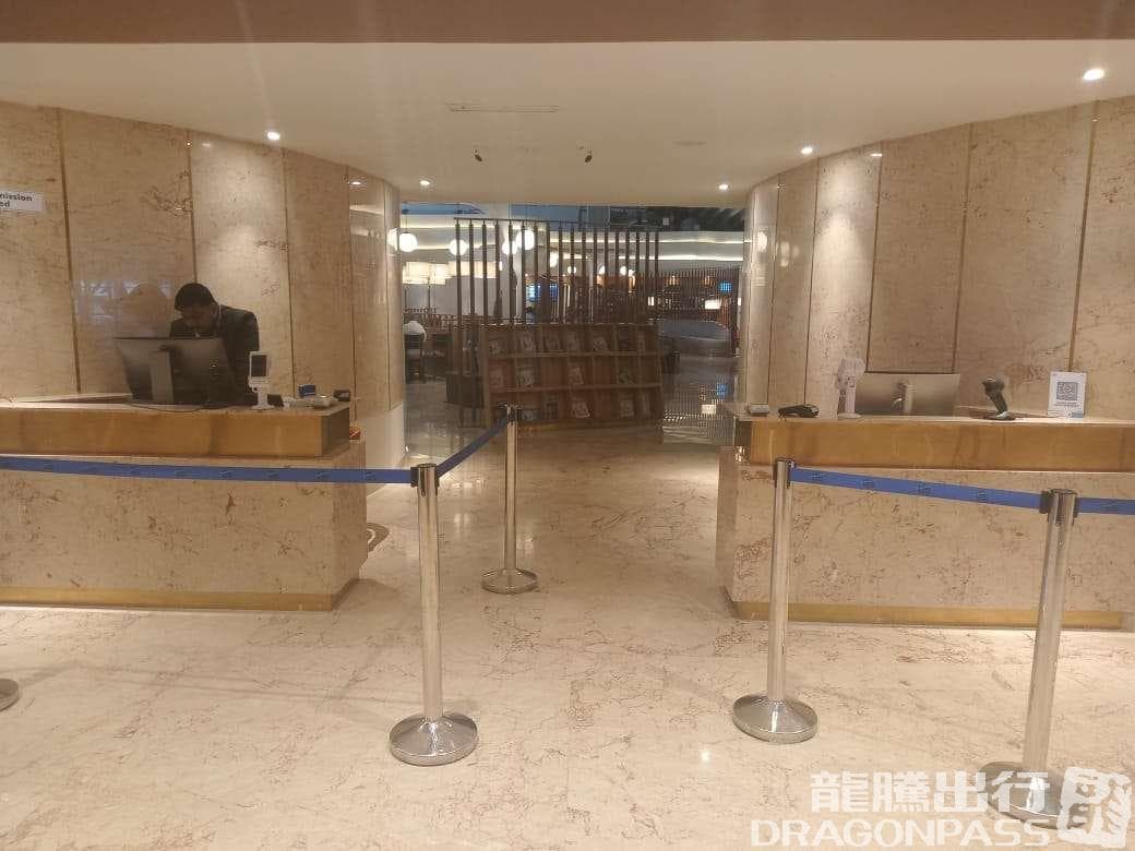 Travel Club Lounge - 2