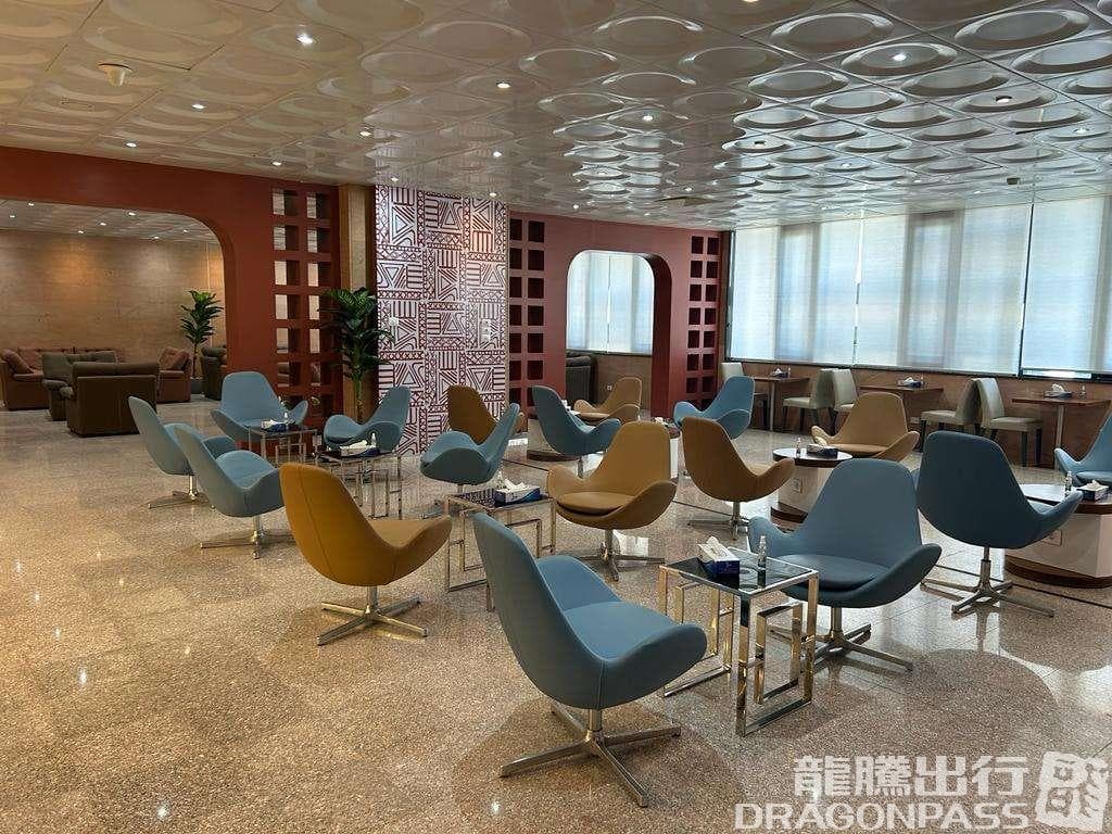 Pearl Lounge (Domestic) - 2