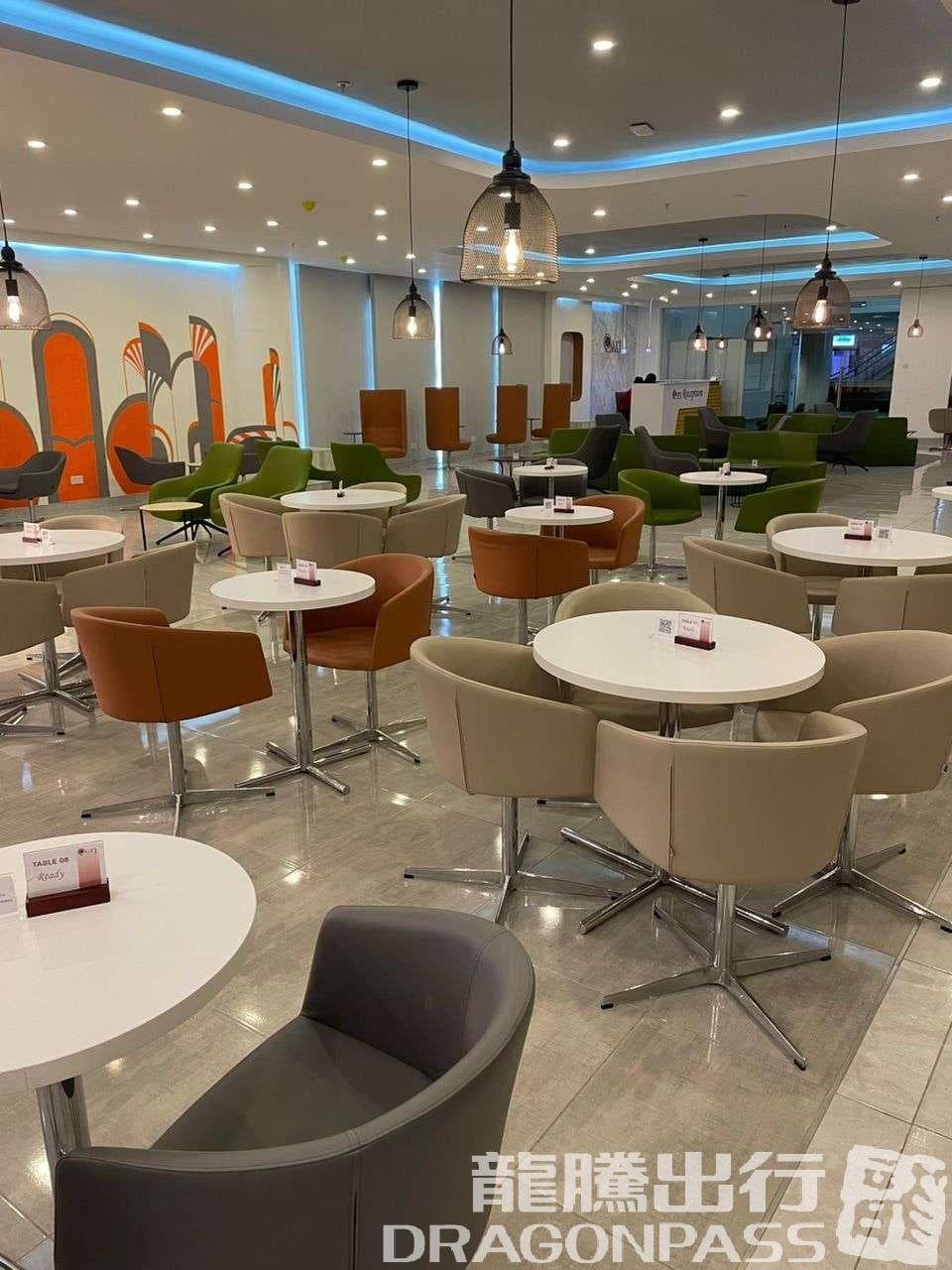 Pearl Lounge - 1