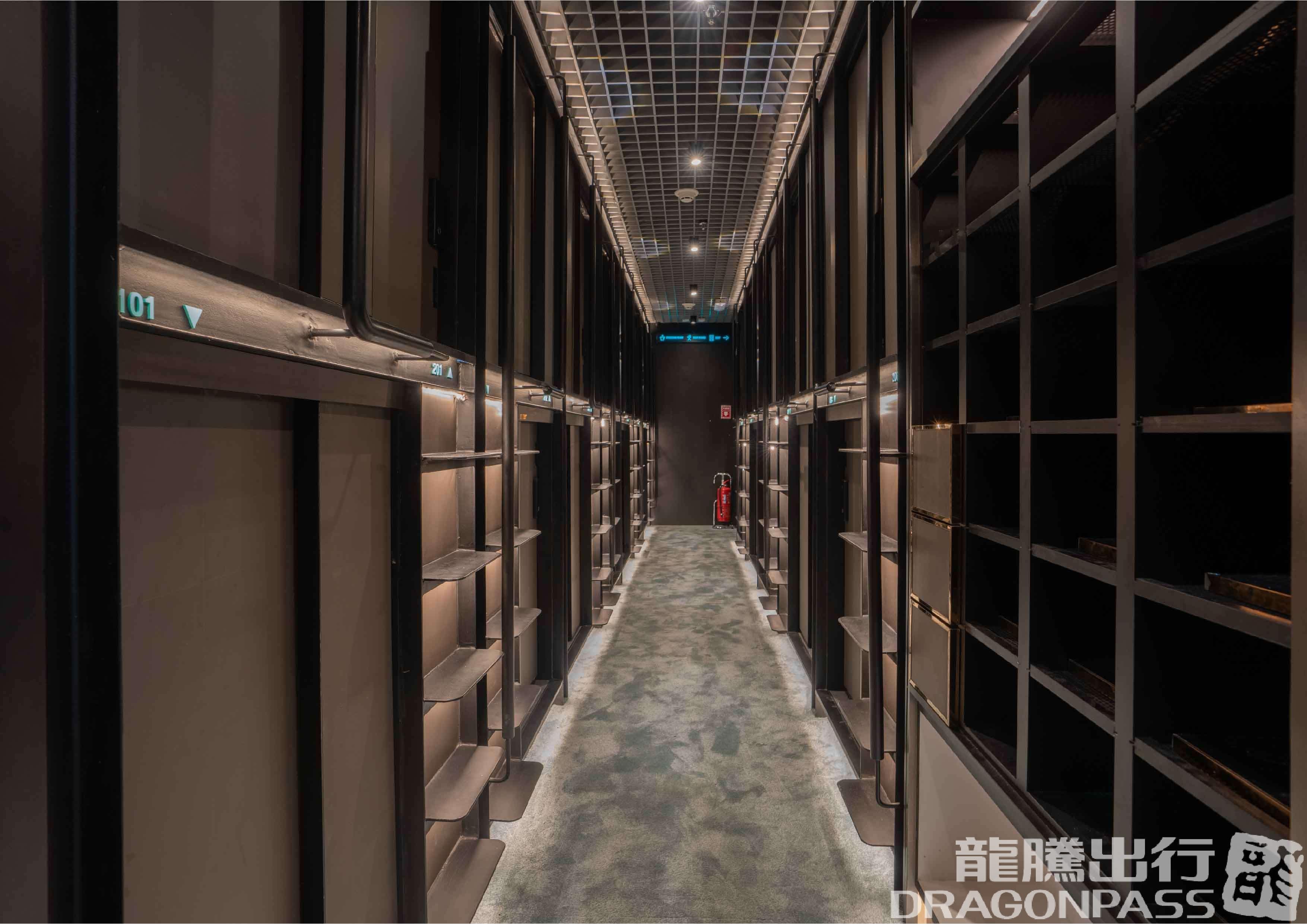 CapsuleTransit Sleep Lounge - KLIA 1 (Landside) - 1