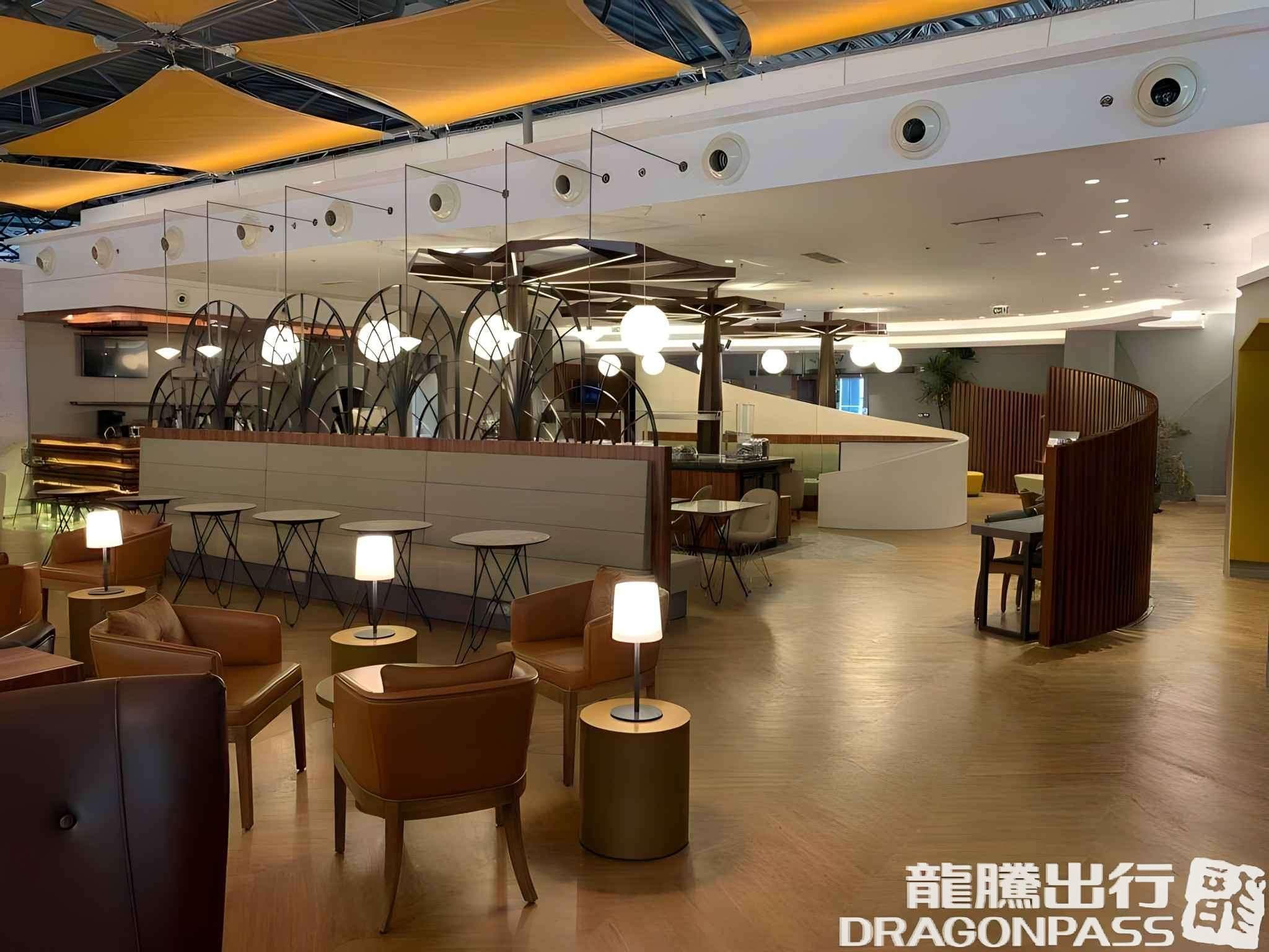 Primeclass Lounge - 3
