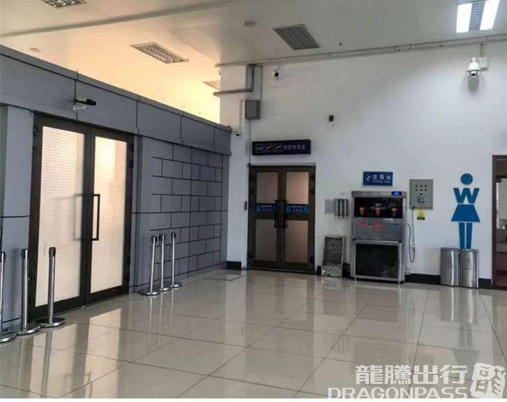 VIP Lounge (Landside) - 3