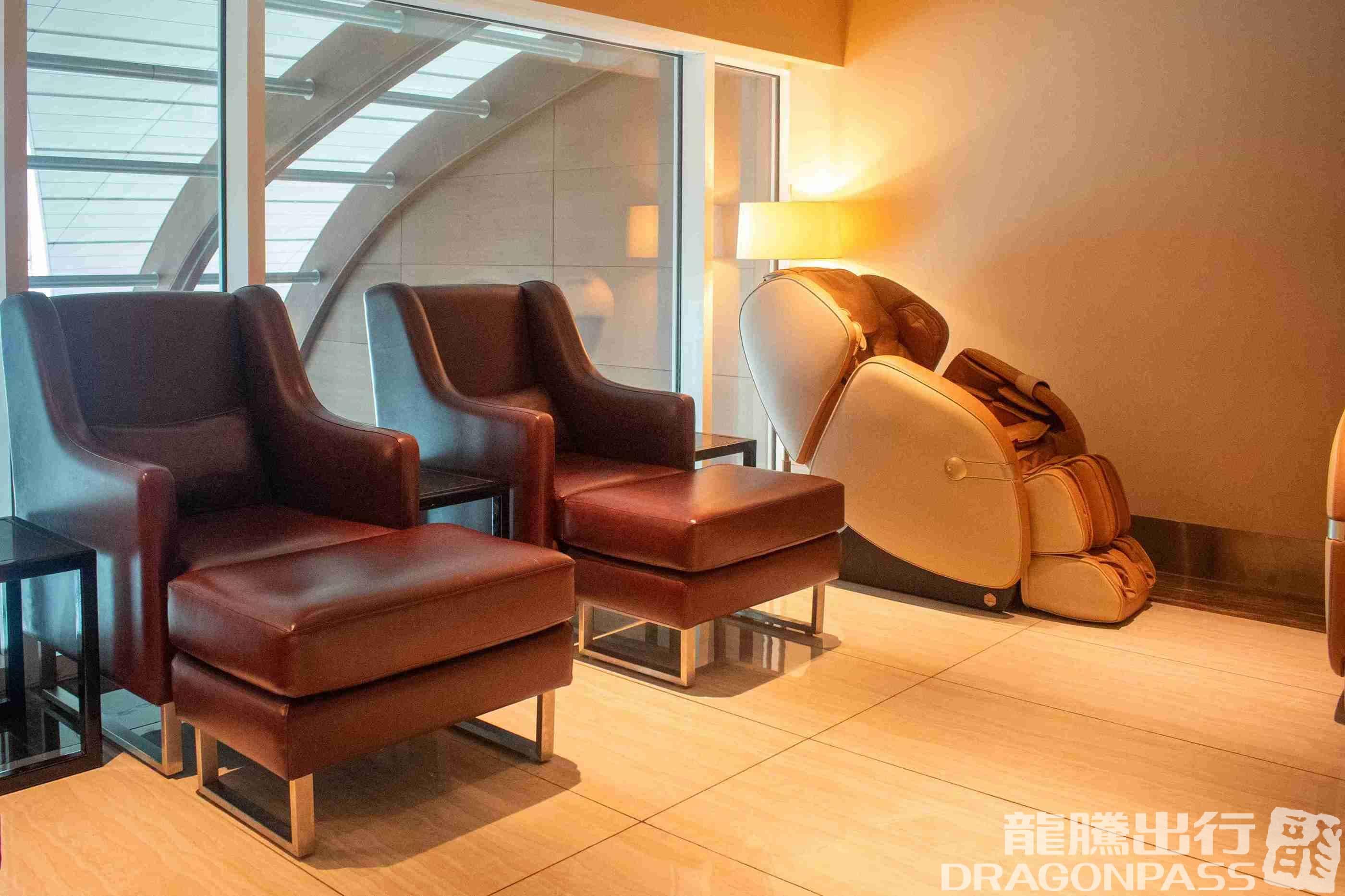 Ahlan Lounge Executive Floor* - 2