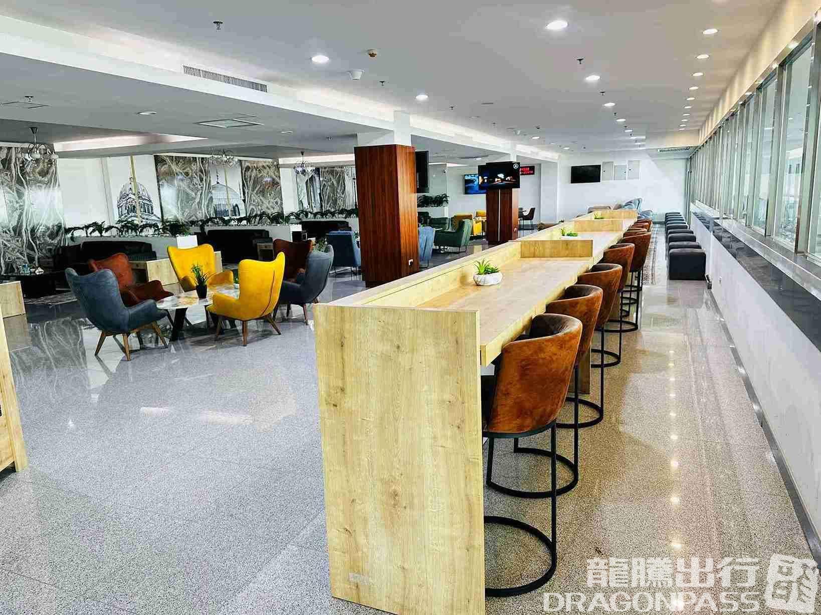 PTS Lounge - 1