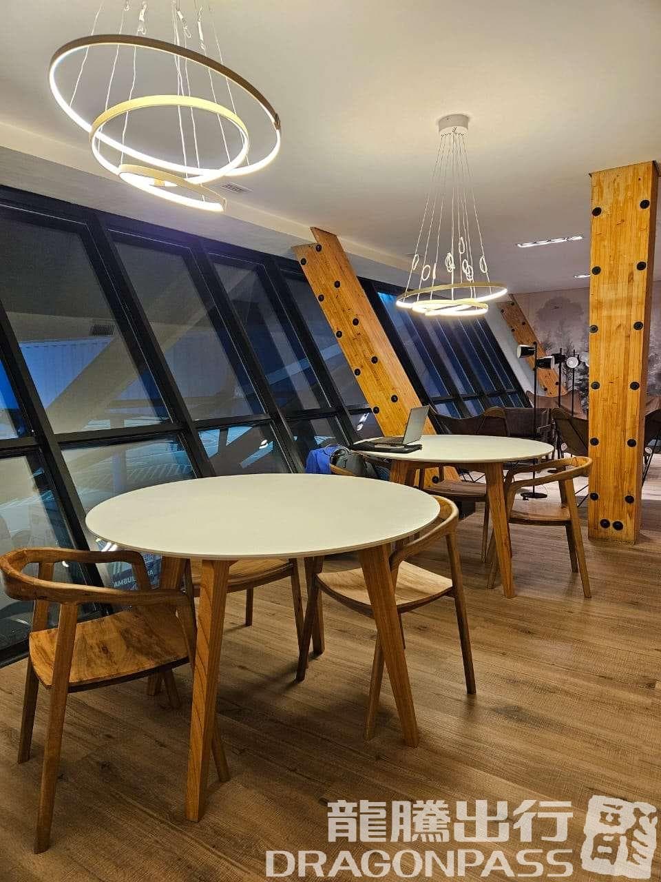 Ushuaia W Premium - 3
