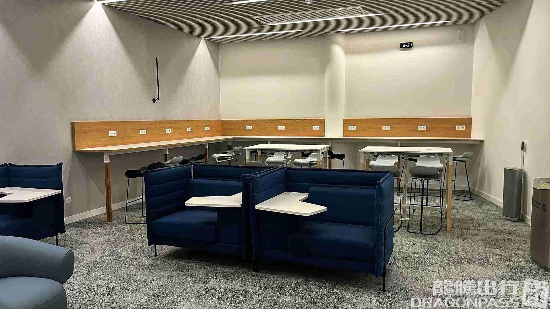 VIP European Union Flights Lounge - 2
