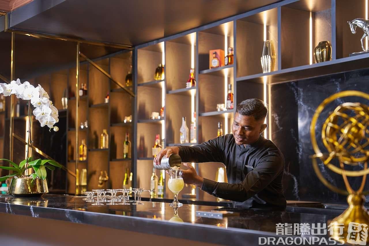 Sky Suite Airport Lounge KLIA T1 - 2