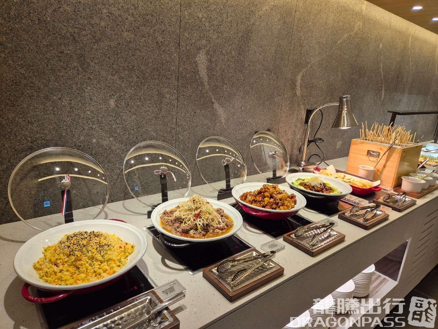 Sky Hub Lounge (East Wing) - 2