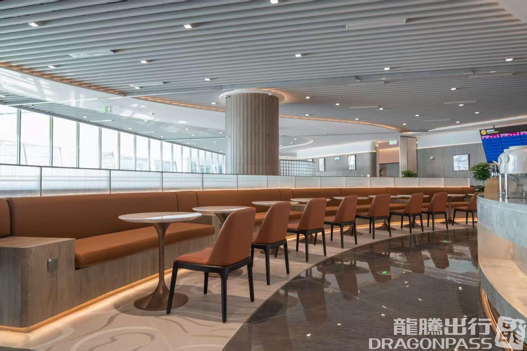 V39 China Eastern Airlines First Class Lounge - 4
