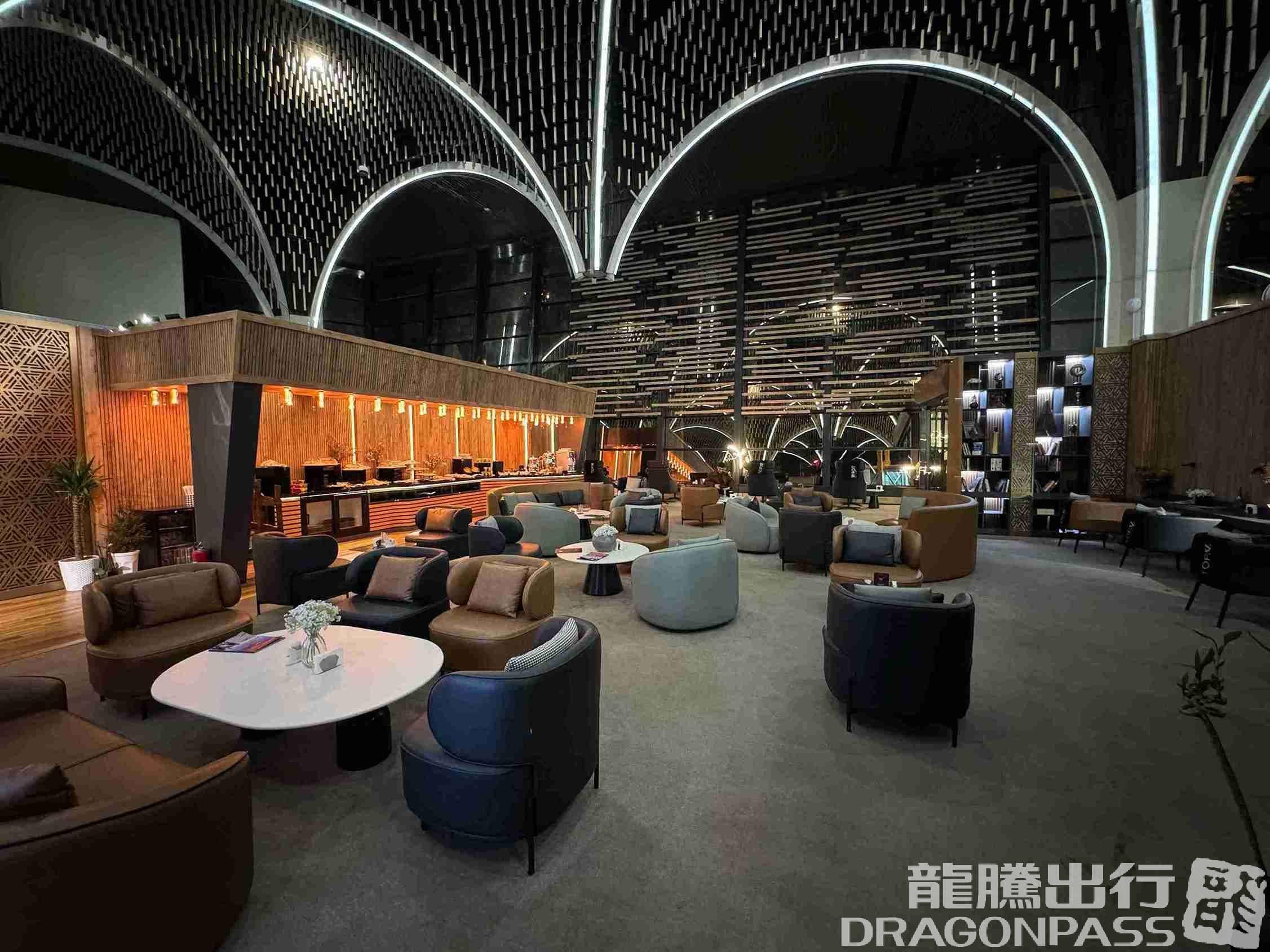 Topaz Lounge - 2