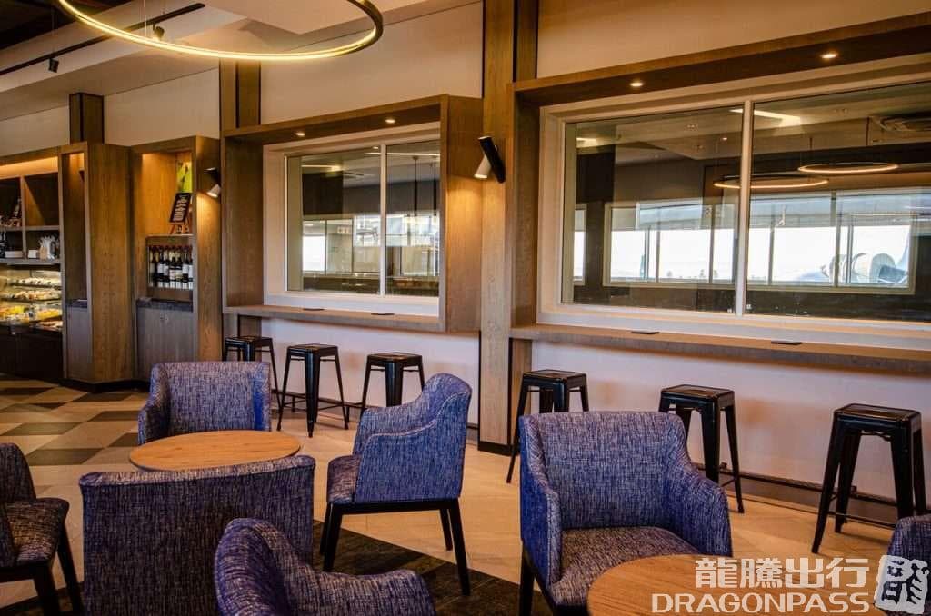 Bidvest Premier Lounge - 3