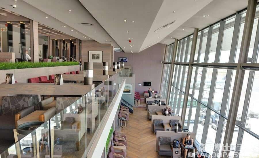 Bidvest Premier Lounge - 4