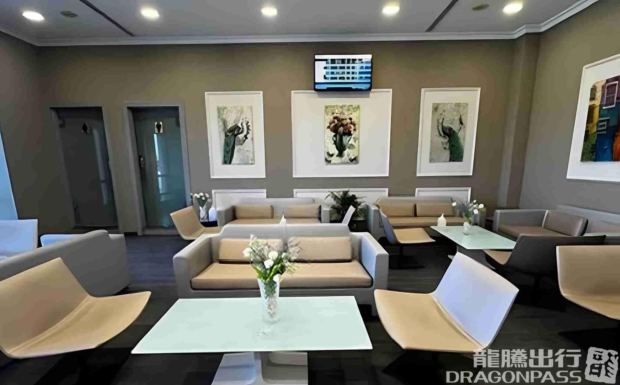 Pearl Lounge - 1