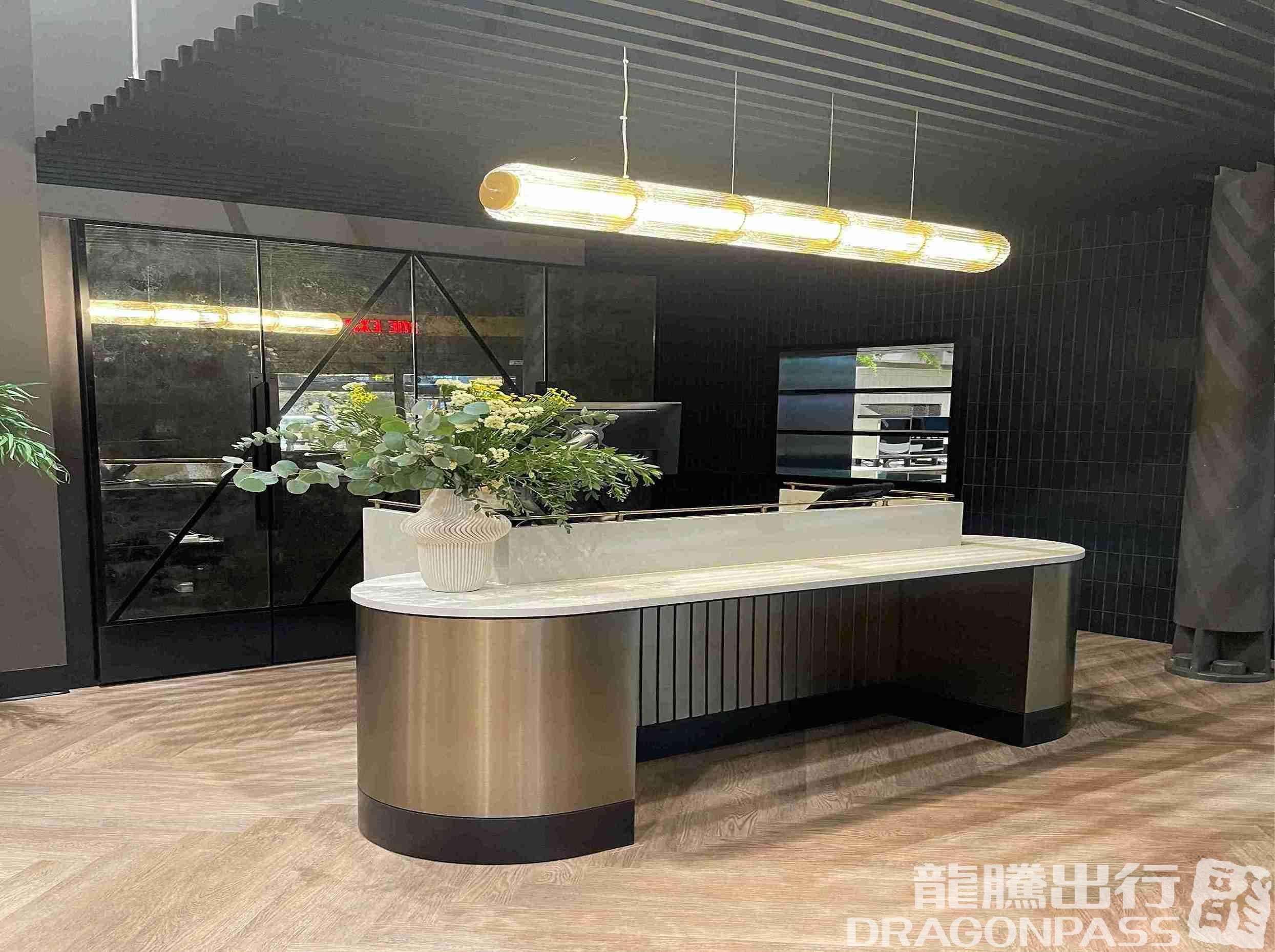 Aspire Lounge - 2