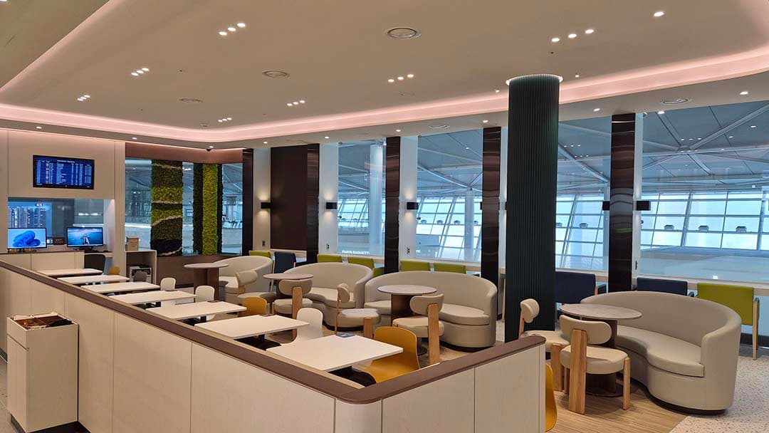 Sky Hub Lounge (Intl - Concourse A) - 1