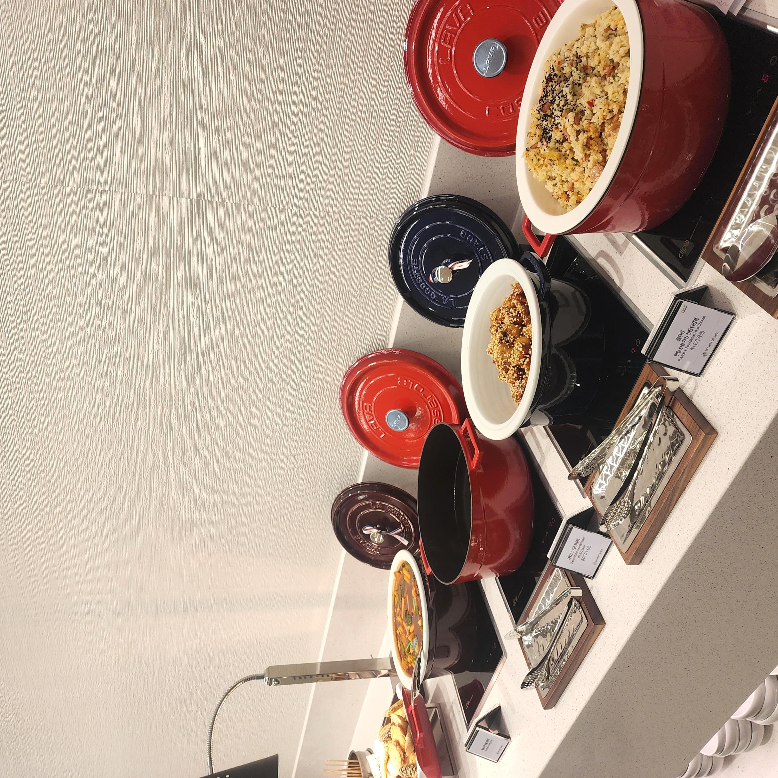 Sky Hub Lounge (Intl - Concourse A) - 3