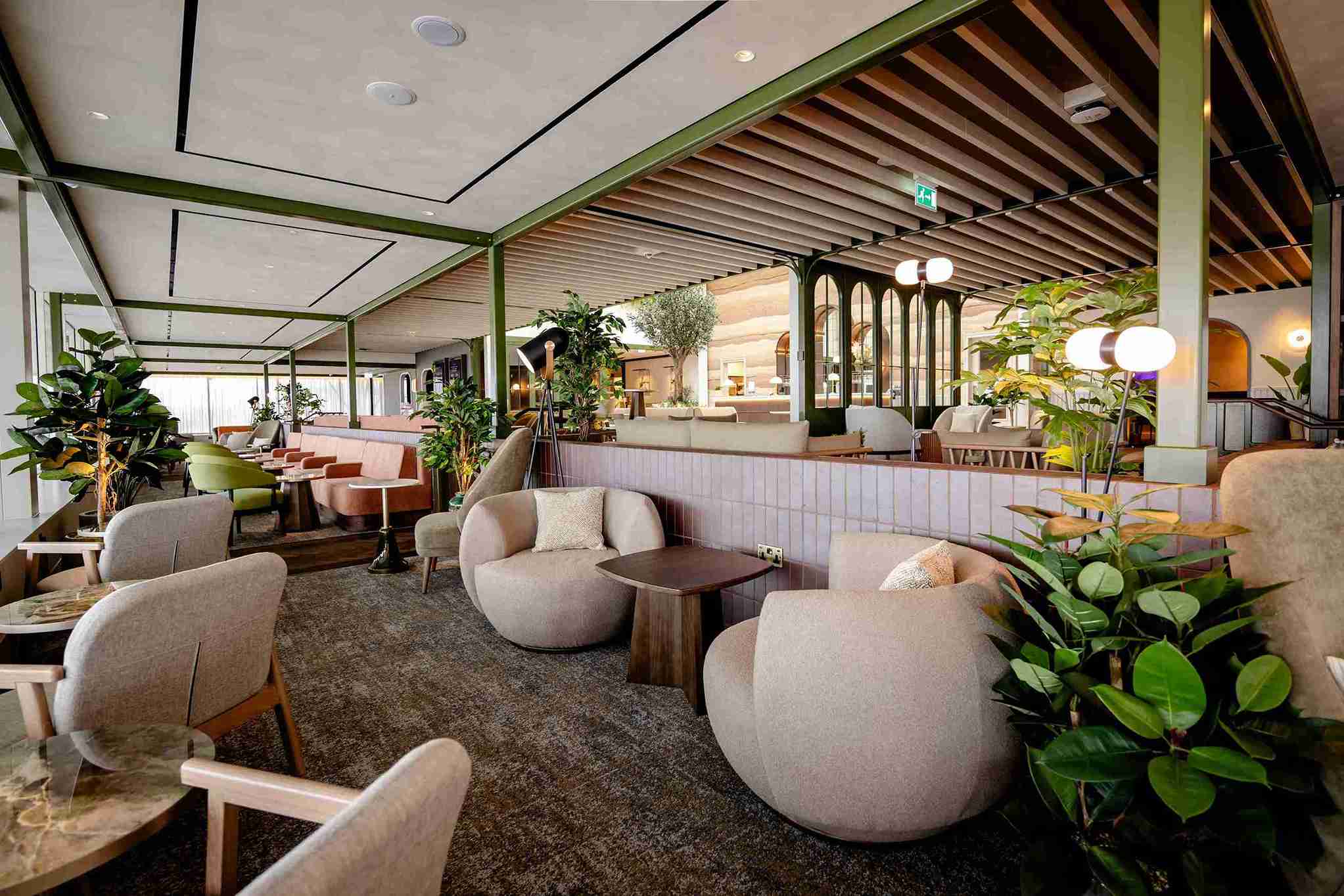 No1 Lounge - 4