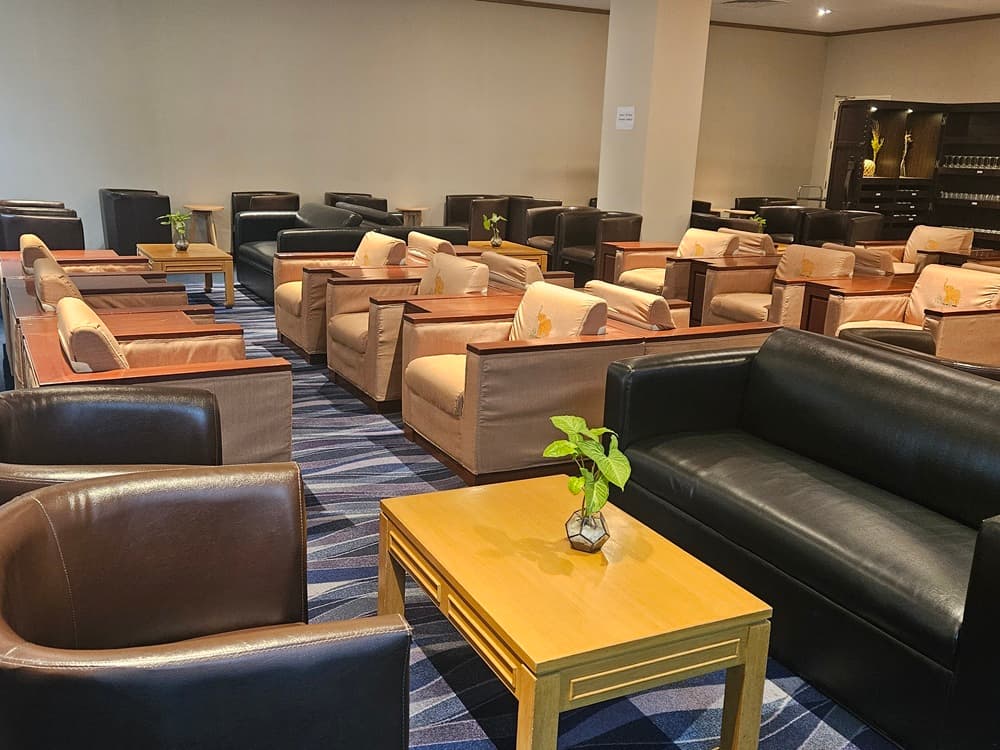 Vientiane Airport VIP Lounge - 4