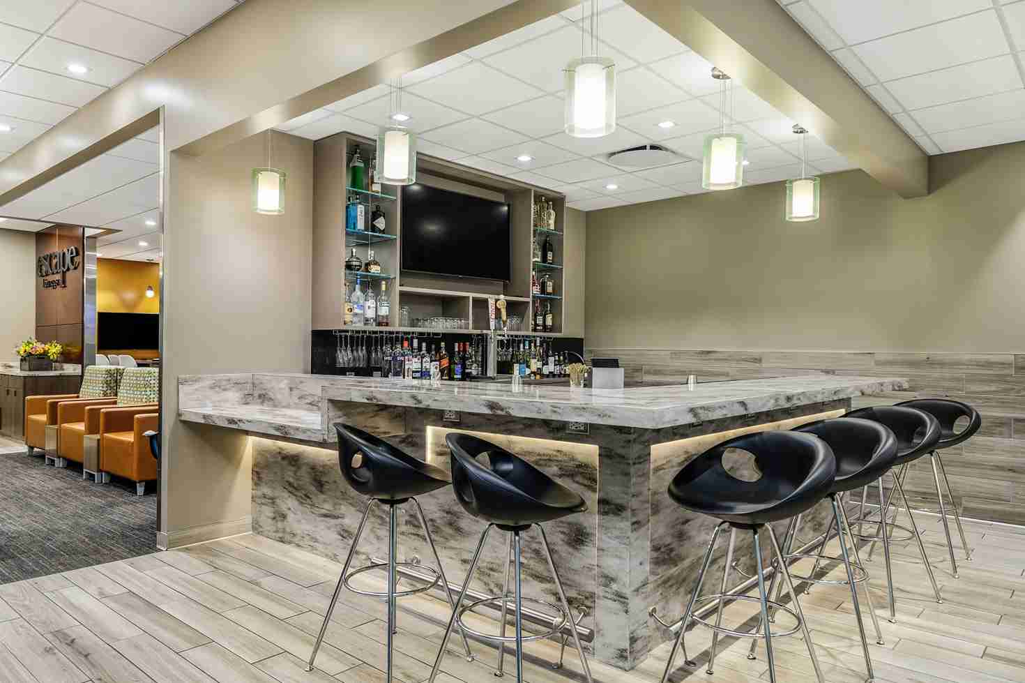 Escape Lounge - 1