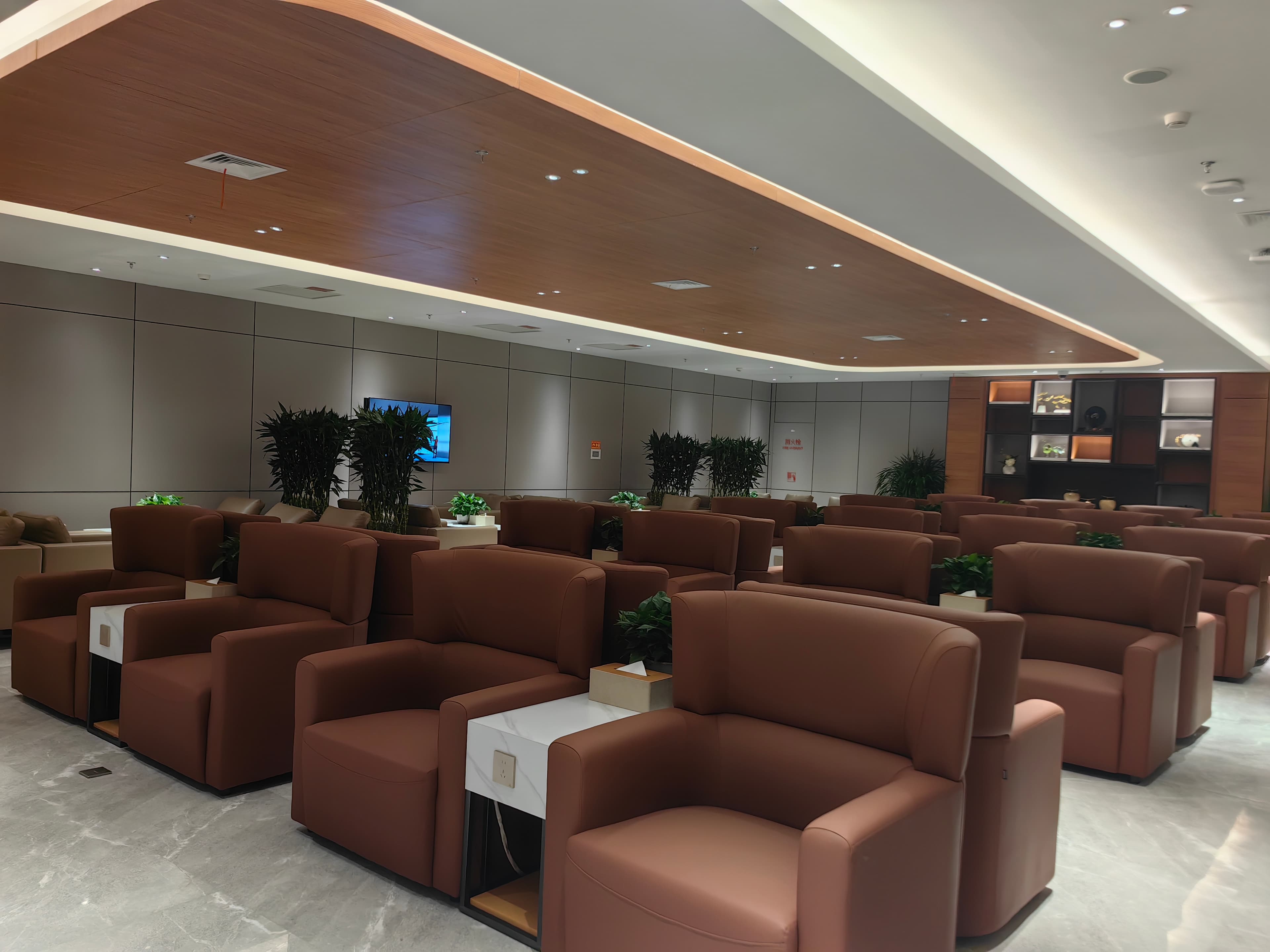 First Class Lounge - 2