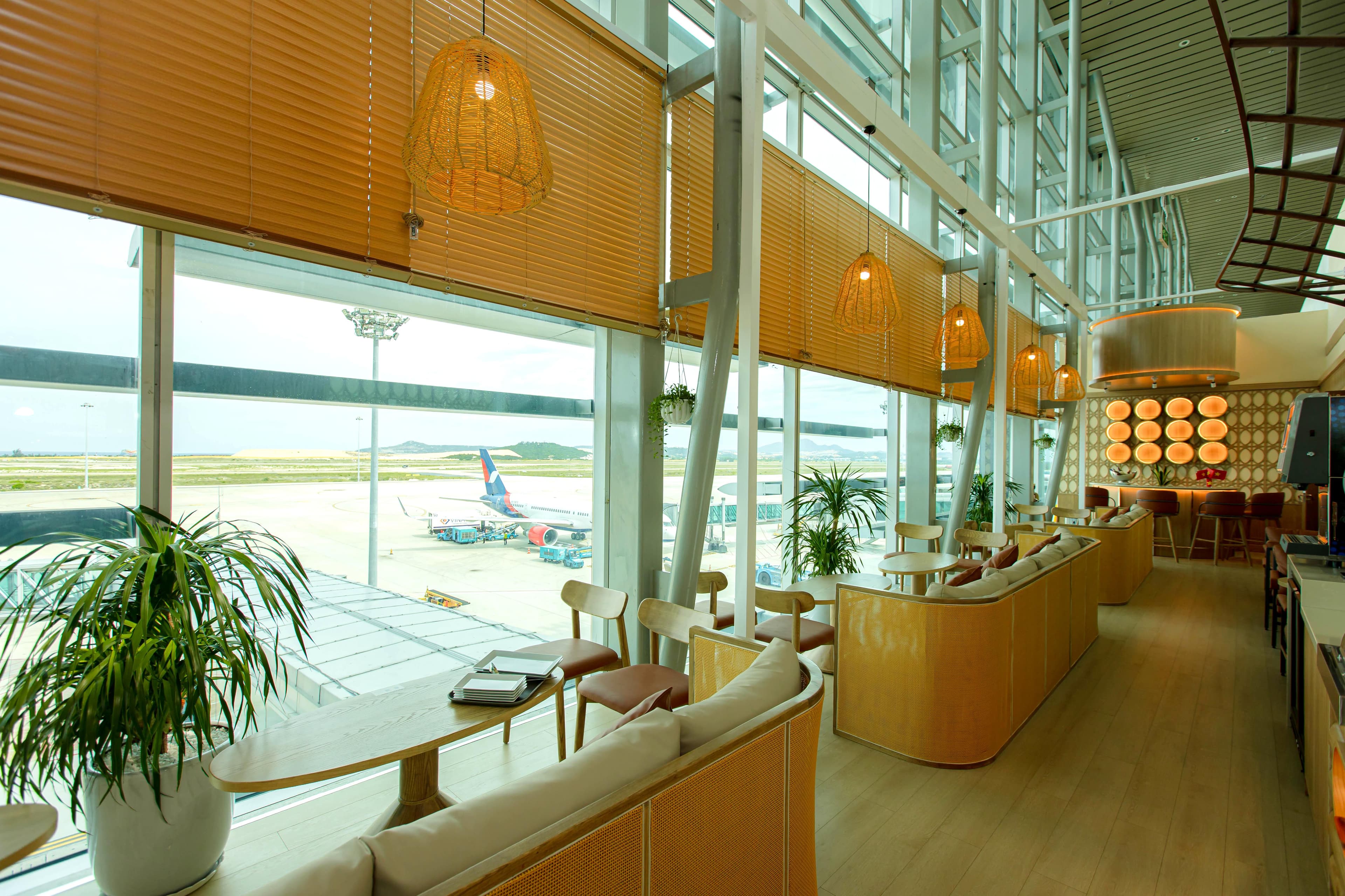 SH Premium Lounge Cam Ranh - 2