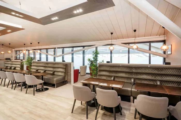 Cheap Airport Lounges: How to Pay Less for Lounge Access